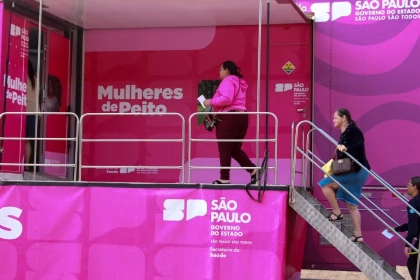Outubro Rosa: Carretas de Mamografia atendem mulheres em cidades de SP; veja locais e horários